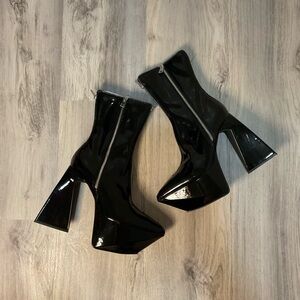 POSTER GIRL x DOLLSKILL: FUTURE TRIPPIN' PATENT ANKLE BOOTS